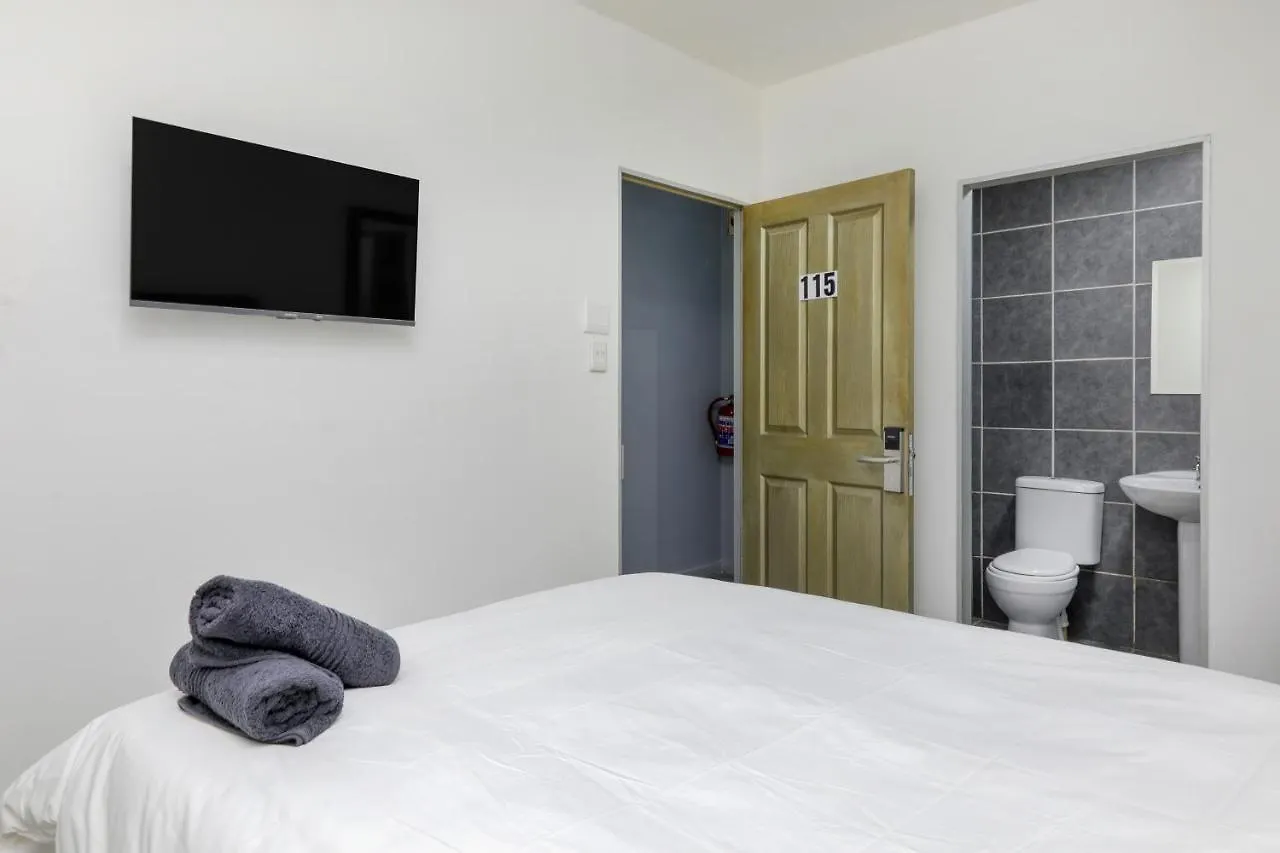 Hotel Inn & Out Express Sea Point Cape Town